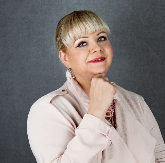 Надія Гнітій